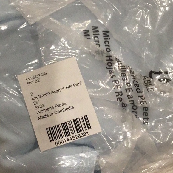 E - Lululemon Align High-Rise Pant 25"
Powder Blue - Picture 5 of 5
